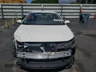 2020 Toyota Corolla LE with VIN JTDEPRAE6LJ079057, listed as a Copart auction lot 55429585 with 11,169 mi miles and Salvage Title. Bid and sale history available at DreamBid. Image 5.