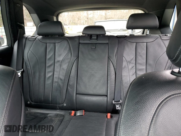 2017 BMW X5 xDrive35d with VIN 5UXKS4C35H0Y16261, listed as a Copart auction lot 48202995 with 166,015 mi miles and Salvage Title. Bid and sale history available at carsss.com. Image 10.