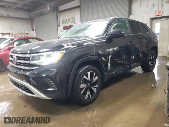 2022 Volkswagen Atlas SE with VIN 1V2LC2CA1NC204315, listed as a Copart auction lot 87311904 with 33,766 mi miles and Salvage title. Bid and sale history available at DreamBid. Image 1.