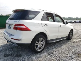 2013 Mercedes-Benz M 350 z VIN 4JGDA5HB3DA120288, wystawiony jako Copart lot #62765795 z przebiegiem Nie podano mil oraz Czysty tytuł • Clean title. Historia ofert i sprzedaży dostępna na DreamBid. Obrazek 3.
