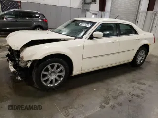 2008 Chrysler 300 Limited with VIN 2C3KA33G88H141040, listed as a Copart auction lot 53925695 with 134,573 mi miles and Salvage title. Bid and sale history available at DreamBid. Image 1.