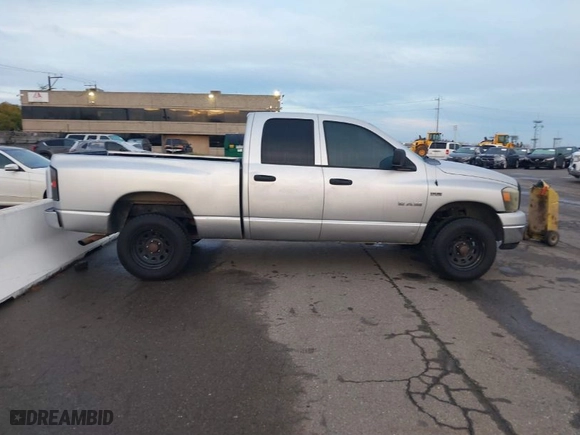 2008 Dodge Ram 1500 SLT with VIN 1D7HU18218S608781, listed as a IAAI auction lot 41851397 with 333,734 mi miles. Bid and sale history available at carsss.com. Image 13.