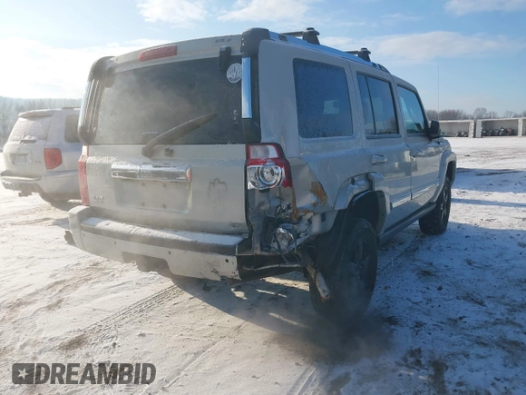 2008 Jeep Commander Limited z VIN 1J8HG58N38C196949, wystawiony jako IAAI lot #41311496 z przebiegiem 168 830 mil mil oraz . Historia ofert i sprzedaży dostępna na DreamBid. Obrazek 6.
