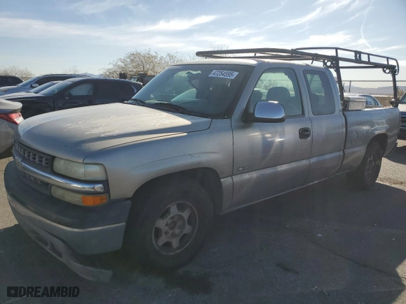 2001 Chevrolet Silverado 1500 LT with VIN 2GCEC19TX11134214, listed as a Copart auction lot 47254595 with 249,650 mi miles and Salvage Title. Bid and sale history available at carsss.com. Image 1.