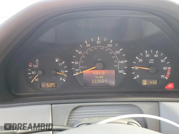 2001 Mercedes-Benz E-Class with VIN WDBJF65J91B272218, listed as a Copart auction lot 79245594 with 223,021 mi miles and Salvage Title. Bid and sale history available at carsss.com. Image 9.