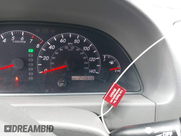 2005 Toyota Camry STD z VIN 4T1BE32K95U610596, wystawiony jako IAAI lot #41908876 z przebiegiem 249 640 mil mil oraz . Historia ofert i sprzedaży dostępna na DreamBid. Obrazek 7.