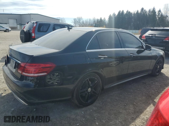 2014 Mercedes-Benz E 350 Luxury z VIN WDDHF8JB8EA814114, wystawiony jako Copart lot #50538465 z przebiegiem 87 997 mil mil oraz Szkoda całkowita • Salvage title. Historia ofert i sprzedaży dostępna na DreamBid. Obrazek 3.