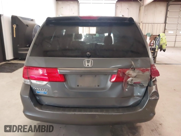 2010 Honda Odyssey EX-L with VIN 5FNRL3H7XAB080170, listed as a IAAI auction lot 41241879 with 221,272 mi miles. Bid and sale history available at carsss.com. Image 16.