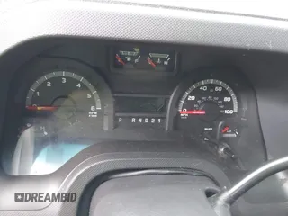 2014 Ford Econoline Passenger XL z VIN 1FBSS3BLXEDA00930, wystawiony jako IAAI lot #42445363 z przebiegiem Nie podano mil oraz . Historia ofert i sprzedaży dostępna na DreamBid. Obrazek 7.