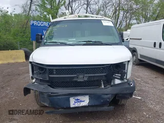 2016 Chevrolet Express Cargo with VIN 1GCWGAFF5G1261197, listed as a IAAI auction lot 42128029 with 117,535 mi miles and . Bid and sale history available at DreamBid. Image 12.