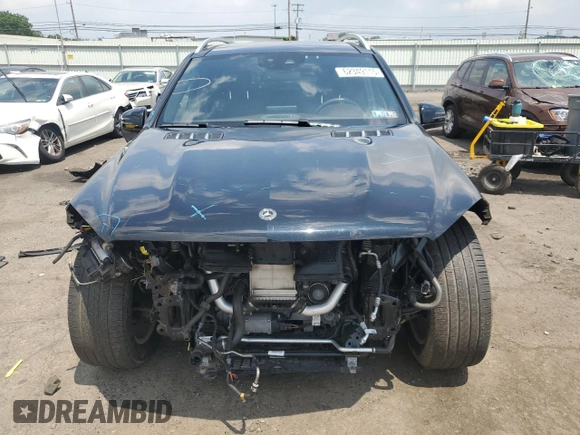 2019 Mercedes-Benz GLS 450 with VIN 4JGDF6EE2KB225563, listed as a Copart auction lot 62349115 with 44,049 mi miles and Salvage title. Bid and sale history available at DreamBid. Image 5.