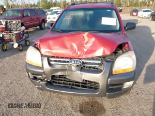 2008 Kia Sportage LX with VIN KNDJE723287548249, listed as a IAAI auction lot 41510548 with 181,668 mi miles. Bid and sale history available at carsss.com. Image 6.
