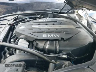 2013 BMW 5 Series 550i z VIN WBAFR9C59DDX79471, wystawiony jako IAAI lot #42832922 z przebiegiem 111 291 mil mil oraz . Historia ofert i sprzedaży dostępna na DreamBid. Obrazek 19.