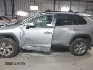 2024 Toyota RAV4 XLE with VIN 2T3P1RFV2RC459446, listed as a IAAI auction lot 41193980 with 1 mi miles. Bid and sale history available at carsss.com. Image 15.