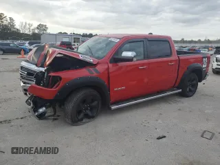 2019 Ram 1500 Laramie z VIN 1C6SRFJT4KN577783, wystawiony jako Copart lot #49337405 z przebiegiem 53 017 mil mil oraz Szkoda całkowita • Salvage title. Historia ofert i sprzedaży dostępna na DreamBid. Obrazek 1.