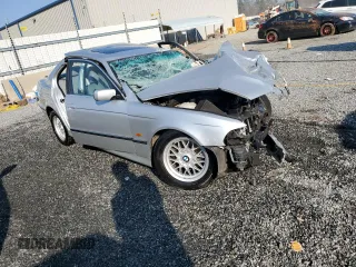 2000 BMW 5 Series 528i with VIN WBADM6345YGU04709, listed as a Copart auction lot 46607785 with Not Provided miles and Non Repairable. Bid and sale history available at DreamBid. Image 4.