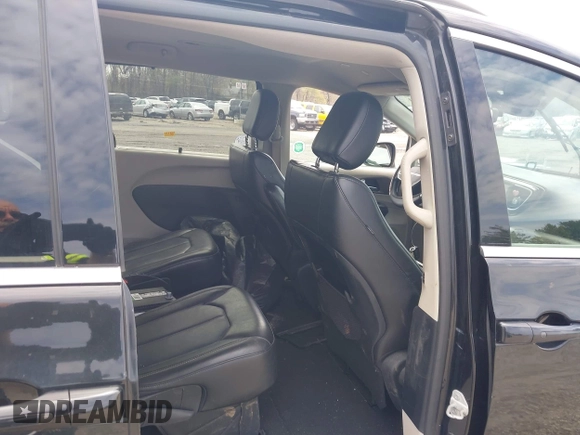 2021 Chrysler Voyager LXi with VIN 2C4RC1DG5MR532190, listed as a IAAI auction lot 42007631 with 101,280 mi miles and . Bid and sale history available at DreamBid. Image 8.