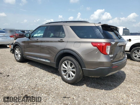 2021 Ford Explorer XLT with VIN 1FMSK7DH2MGA04636, listed as a Copart auction lot 54262005 with 55,575 mi miles and Salvage Title. Bid and sale history available at carsss.com. Image 2.