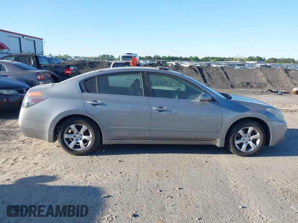 2007 Nissan Altima 2.5 S with VIN 1N4AL21E27N423263, listed as a IAAI auction lot 42049782 with 163,945 mi miles. Bid and sale history available at carsss.com. Image 17.