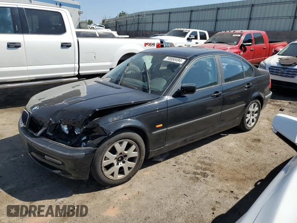 2000 BMW 3 Series 323i with VIN WBAAM3341YCD58307, listed as a Copart auction lot 70950494 with 88,043 mi miles and Salvage Title. Bid and sale history available at carsss.com. Image 1.