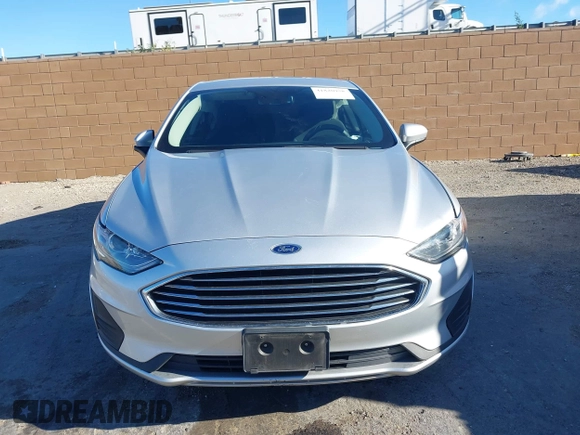 2019 Ford Fusion SE with VIN 3FA6P0LUXKR208139, listed as a IAAI auction lot 41820958 with 66,609 mi miles and . Bid and sale history available at DreamBid. Image 12.