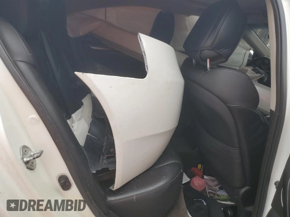 2013 Acura TL Advance z VIN 19UUA8F74DA003650, wystawiony jako Copart lot #51621995 z przebiegiem Nie podano mil oraz Szkoda całkowita • Salvage title. Historia ofert i sprzedaży dostępna na DreamBid. Obrazek 10.