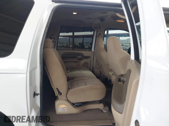 2002 Ford Excursion XLT with VIN 1FMNU41S42EA77537, listed as a IAAI auction lot 41790119 with 149,792 mi miles and . Bid and sale history available at DreamBid. Image 8.