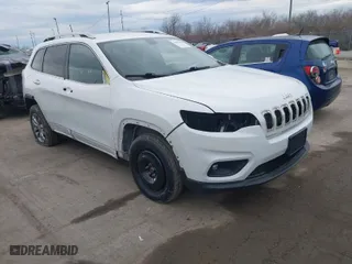 2019 Jeep Cherokee Latitude Plus with VIN 1C4PJMLB4KD213559, listed as a IAAI auction lot 41676384 with 120,562 mi miles. Bid and sale history available at carsss.com. Image 1.