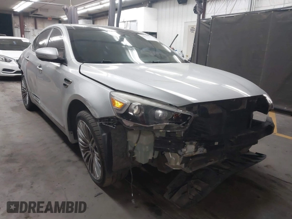 2016 Kia Cadenza Premium with VIN KNALN4D72G5214513, listed as a IAAI auction lot 41879699 with 117,724 mi miles. Bid and sale history available at carsss.com. Image 1.