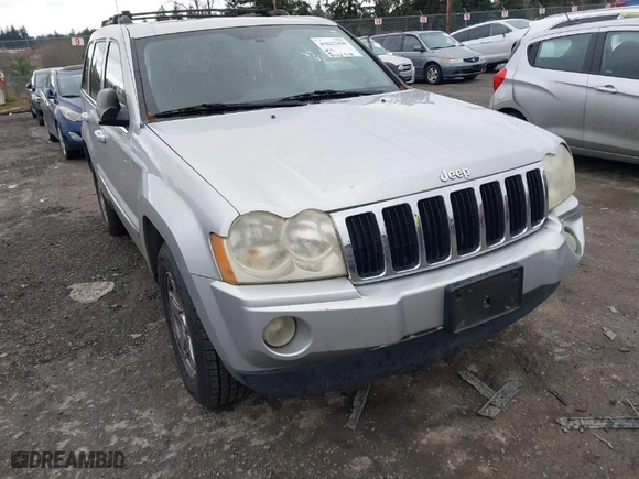 2005 Jeep Grand Cherokee Limited with VIN 1J4HR58285C638752, listed as a IAAI auction lot 41627430 with NaN miles. Bid and sale history available at carsss.com. Image 6.