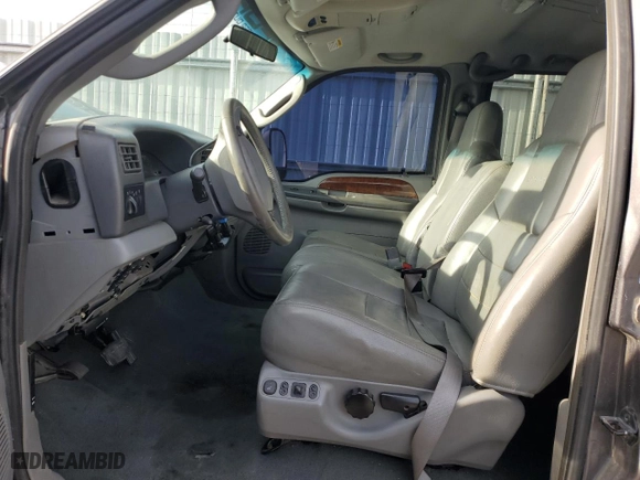 2004 Ford Super Duty F-350 SRW XL with VIN 1FTSW31P44EC39208, listed as a Copart auction lot 86341814 with NaN miles and Clean Title. Bid and sale history available at carsss.com. Image 7.