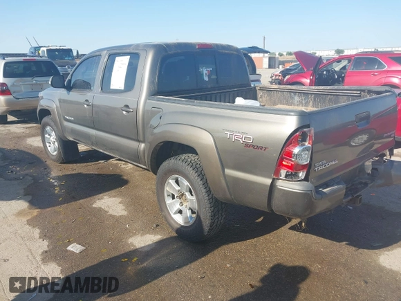 2013 Toyota Tacoma PreRunner z VIN 5TFJU4GN3DX040992, wystawiony jako IAAI lot #42022841 z przebiegiem 159 474 mil mil oraz . Historia ofert i sprzedaży dostępna na DreamBid. Obrazek 3.