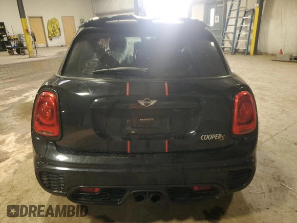 2015 MINI Hardtop 4 Door S with VIN WMWXU3C55F2B62019, listed as a Copart auction lot 46853535 with 124,919 mi miles and Salvage title. Bid and sale history available at DreamBid. Image 6.