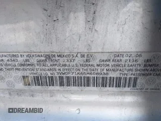 2005 Volkswagen Jetta 2.5L с VIN 3VWDF71K65M608938, выставлен на аукционе IAAI как лот 41880658 с пробегом 108 701 миль миль и . История ставок и продаж доступна на DreamBid. Изображение 9.