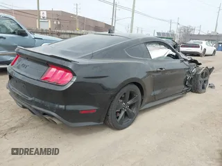 2022 Ford Mustang GT with VIN 1FA6P8CF7N5149137, listed as a IAAI auction lot 42053008 with 32,324 mi miles and . Bid and sale history available at DreamBid. Image 4.