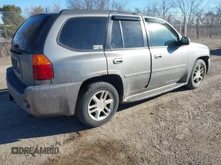 2007 GMC Envoy Denali with VIN 1GKET63M172197682, listed as a IAAI auction lot 41470041 with 192,581 mi miles. Bid and sale history available at carsss.com. Image 4.