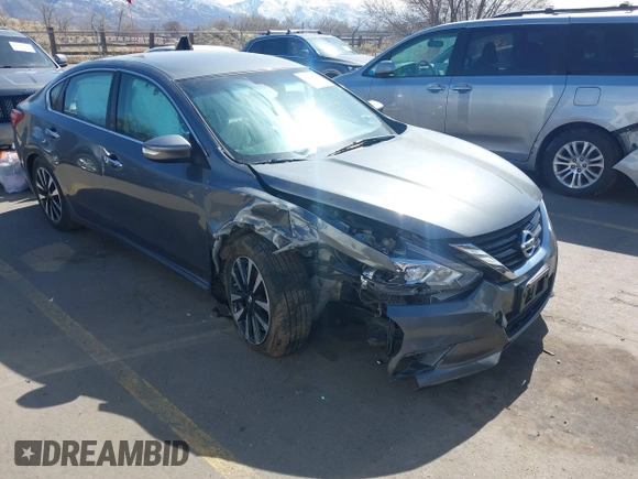 2018 Nissan Altima SR with VIN 1N4AL3AP5JC243138, listed as a IAAI auction lot 41750643 with 123,601 mi miles and . Bid and sale history available at carsss.com. Image 1.