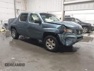 2008 Honda Ridgeline RTS with VIN 2HJYK16488H527235, listed as a IAAI auction lot 41815770 with 176,982 mi miles. Bid and sale history available at carsss.com. Image 1.