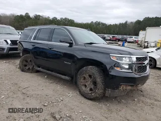 2020 Chevrolet Tahoe LS z VIN 1GNSCAKC1LR280726, wystawiony jako Copart lot #43128095 z przebiegiem 89 050 mil mil oraz Szkoda całkowita • Salvage title. Historia ofert i sprzedaży dostępna na DreamBid. Obrazek 4.