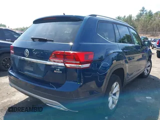 2019 Volkswagen Atlas S with VIN 1V2GR2CA6KC552560, listed as a IAAI auction lot 42154712 with 68,906 mi miles and . Bid and sale history available at DreamBid. Image 4.