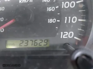 2005 Toyota Tundra SR5 with VIN 5TBET34185S475717, listed as a IAAI auction lot 41755564 with 237,629 mi miles. Bid and sale history available at carsss.com. Image 16.