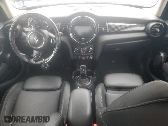 2020 MINI Hardtop 4 Door Cooper S with VIN WMWXU9C05L2L44416, listed as a Copart auction lot 50680405 with 33,640 mi miles and Salvage Title. Bid and sale history available at DreamBid. Image 8.