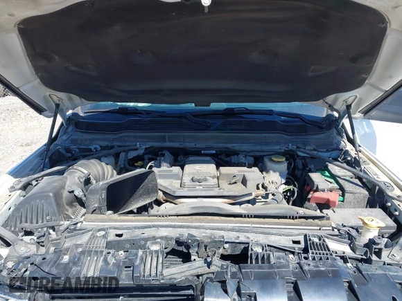 2019 Ram 2500 Big Horn with VIN 3C6UR5JL1KG601176, listed as a IAAI auction lot 41857730 with 88,123 mi miles. Bid and sale history available at carsss.com. Image 10.