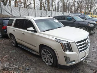 2015 Cadillac Escalade Premium with VIN 1GYS4CKJXFR293277, listed as a IAAI auction lot 41657816 with 93,140 mi miles. Bid and sale history available at carsss.com. Image 1.