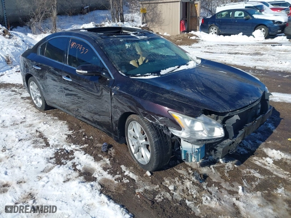 2011 Nissan Maxima 3.5 S with VIN 1N4AA5AP7BC802031, listed as a IAAI auction lot 41717937 with 143,548 mi miles. Bid and sale history available at carsss.com. Image 1.