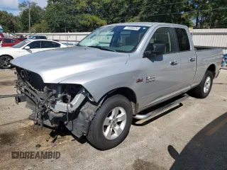 2017 Ram 1500 SLT z VIN 1C6RR6GT5HS535588, wystawiony jako Copart lot #73598334 z przebiegiem 113 516 mil mil oraz Szkoda całkowita • Salvage title. Historia ofert i sprzedaży dostępna na DreamBid. Obrazek 1.
