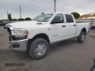 2022 Ram 2500 Tradesman с VIN 3C6UR5CJ2NG441695, выставлен на аукционе Copart как лот 55985655 с пробегом 2 632 миль миль и Списание • Salvage title. История ставок и продаж доступна на DreamBid. Изображение 1.