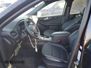2024 Ford Escape ST-Line with VIN 1FMCU0MZ8RUA98481, listed as a Copart auction lot 42527795 with 8,486 mi miles and Salvage Title. Bid and sale history available at DreamBid. Image 7.