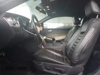 2008 Ford Mustang GT Deluxe z VIN 1ZVHT85H385129062, wystawiony jako Copart lot #54675065 z przebiegiem 21 463 mil mil oraz Szkoda całkowita • Salvage title. Historia ofert i sprzedaży dostępna na DreamBid. Obrazek 7.