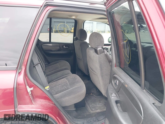 2006 GMC Envoy SLE with VIN 1GKDT13S262175296, listed as a IAAI auction lot 41866248 with 249,830 mi miles. Bid and sale history available at carsss.com. Image 8.